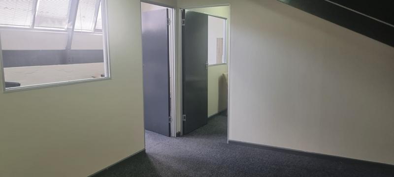 To Let commercial Property for Rent in Mowbray Western Cape